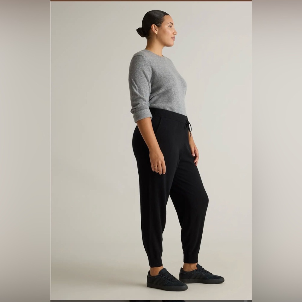 NWT Quince CASHMERE Black Jogger Pants - Picture 6 of 9